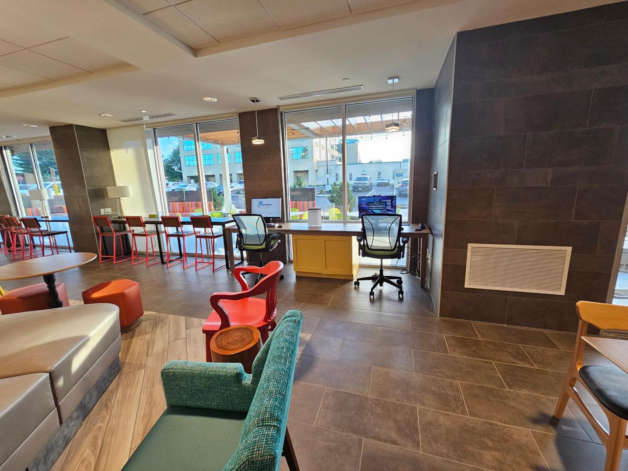 Home2 Suites By Hilton Allentown Bethlehem Airport Exterior photo