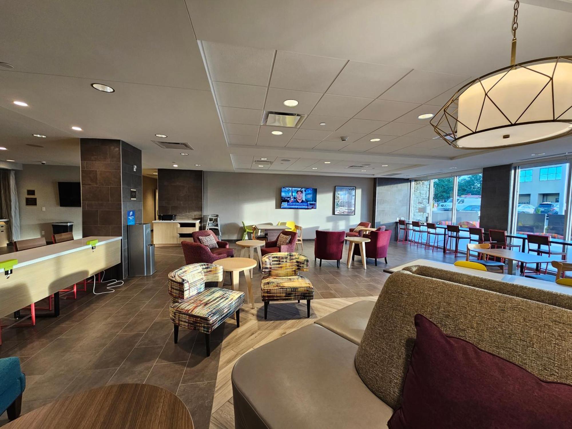 Home2 Suites By Hilton Allentown Bethlehem Airport Exterior photo