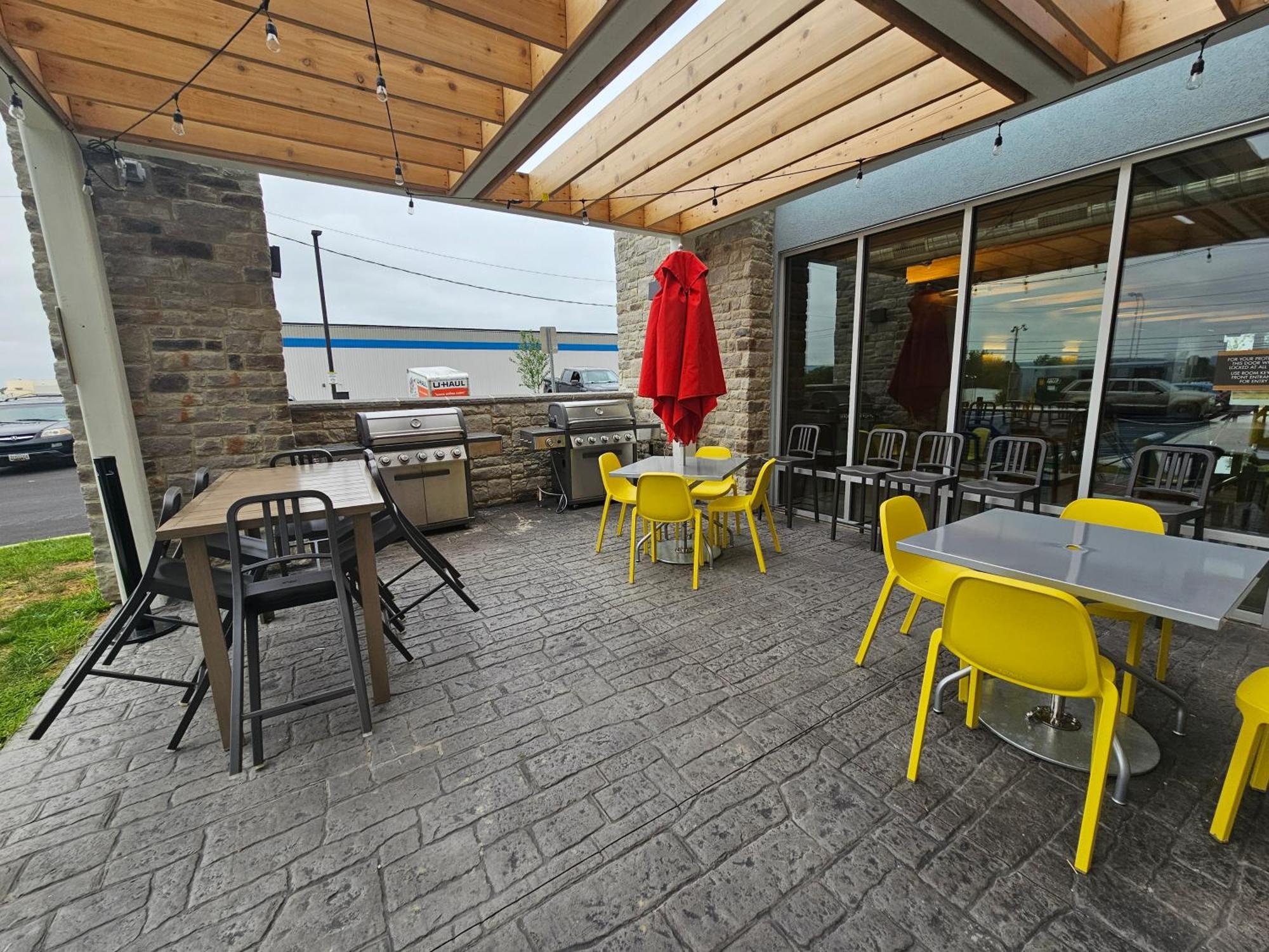 Home2 Suites By Hilton Allentown Bethlehem Airport Exterior photo